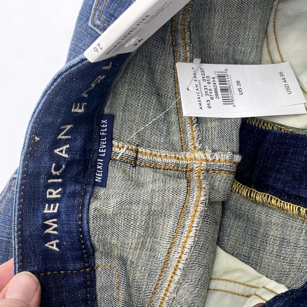 NWT American Eagle AE Next Level Stretch FLEX Bermuda Denim Jean Short 26 - Picture 11 of 11